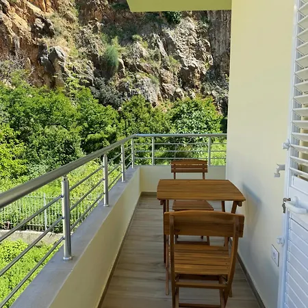 Villa The Grand Babo Vlorë