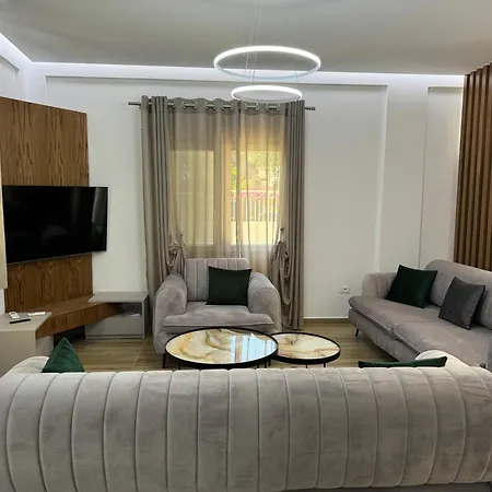 The Grand Babo Villa Vlorë